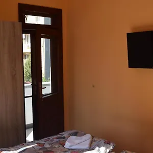 Vesi's Affittacamere